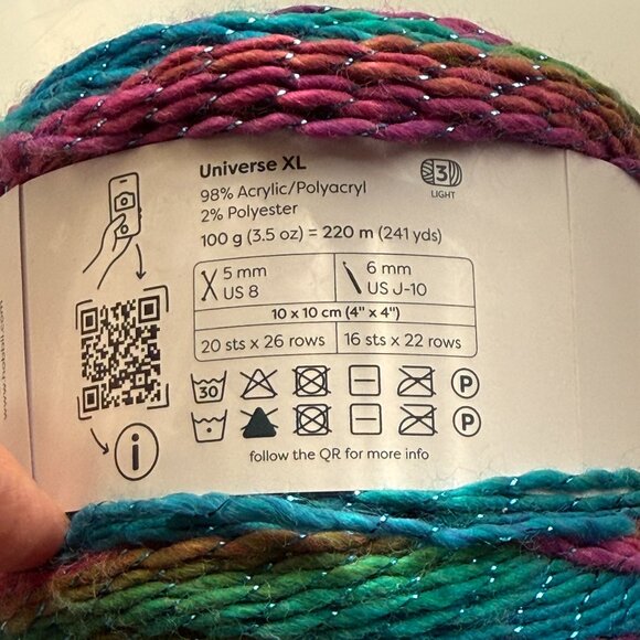 Hobbii Universe XL | Light 3 | Multicolor Sparkle | Cake Yarn - Picture 4 of 4